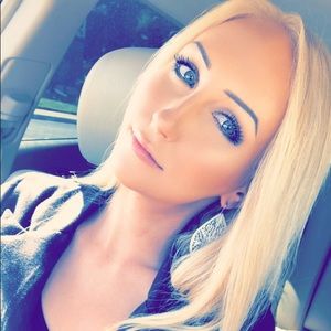 Meet your Posher, Sienna